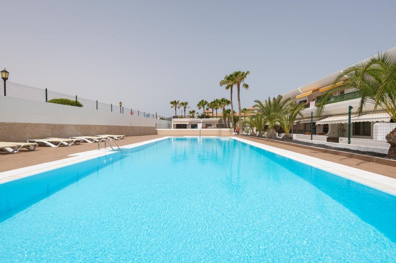 Home2Book Casa Los Chispos Corralejo, Terrace&Pool Bagian luar foto