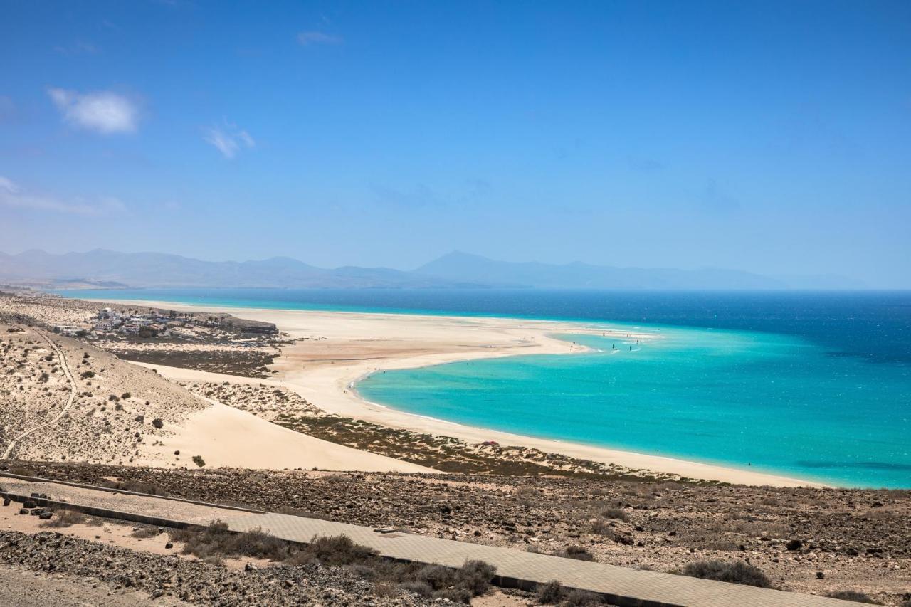 Home2Book Casa Los Chispos Corralejo, Terrace&Pool Bagian luar foto