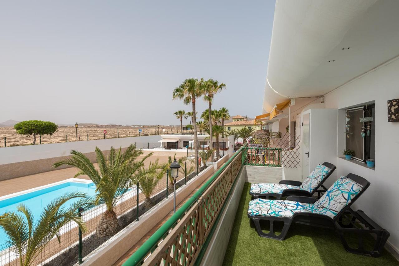 Home2Book Casa Los Chispos Corralejo, Terrace&Pool Bagian luar foto